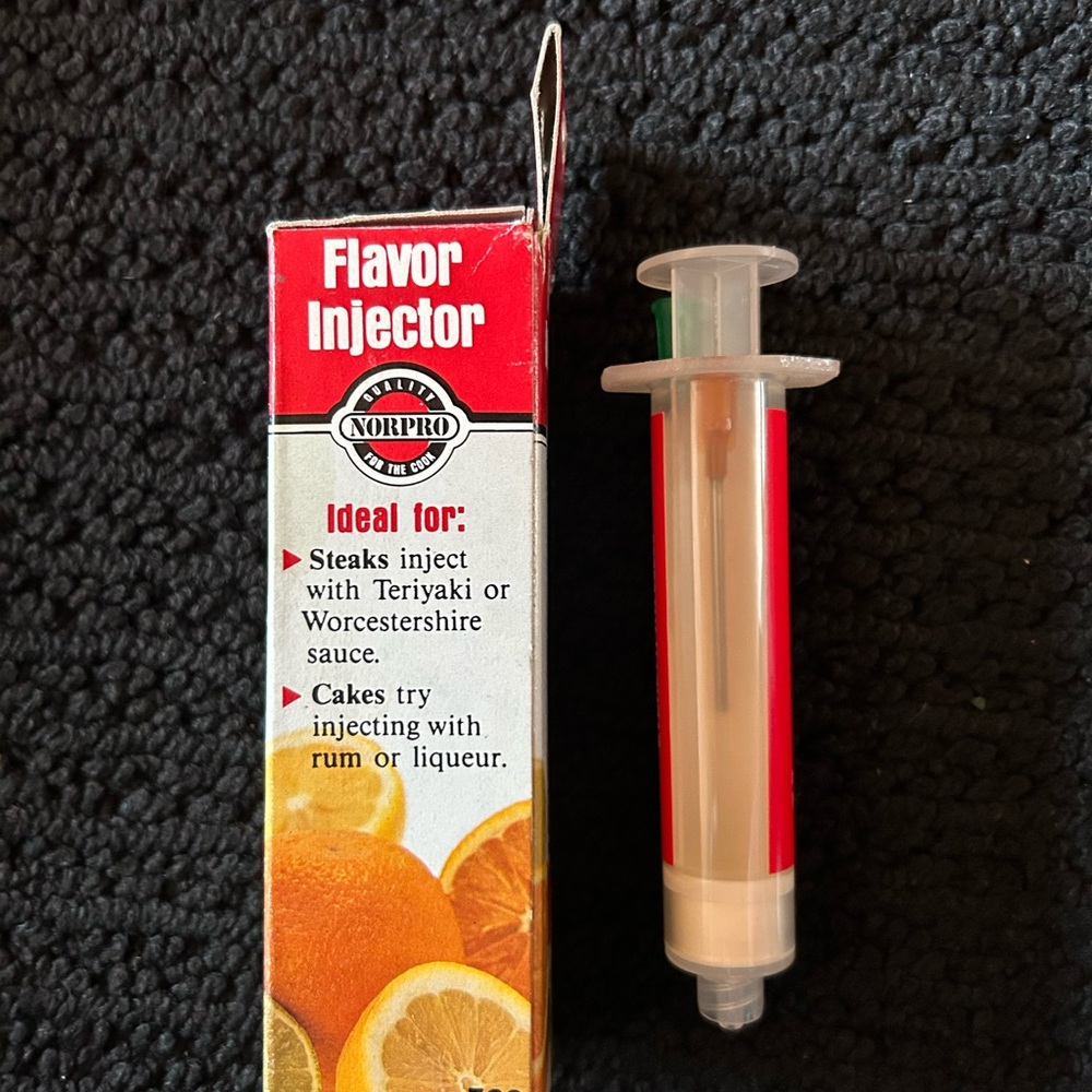 Norpro Flavor Injector - Picture 3 of 3